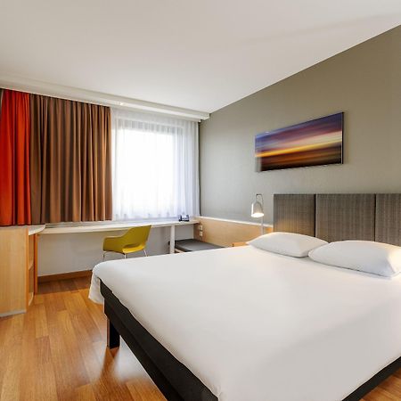 Ibis Hotel Frankfurt Messe West Frankfurt am Main Dış mekan fotoğraf