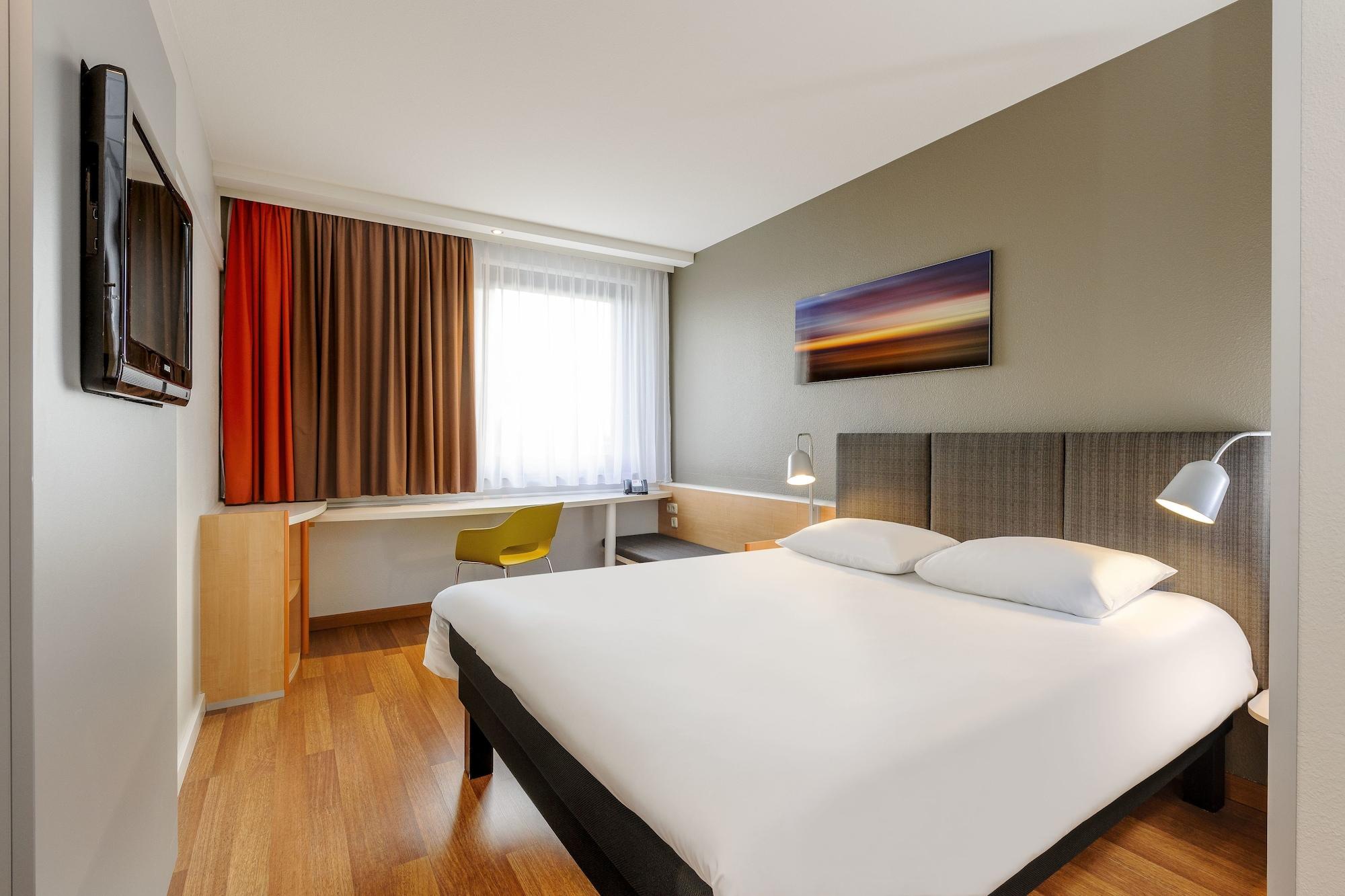 Ibis Hotel Frankfurt Messe West Frankfurt am Main Dış mekan fotoğraf