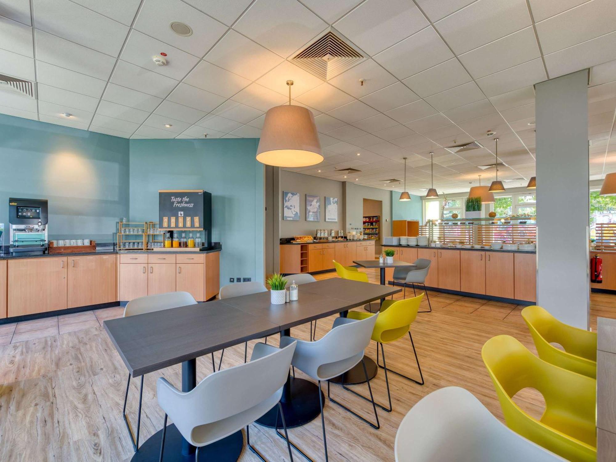 Ibis Hotel Frankfurt Messe West Frankfurt am Main Dış mekan fotoğraf