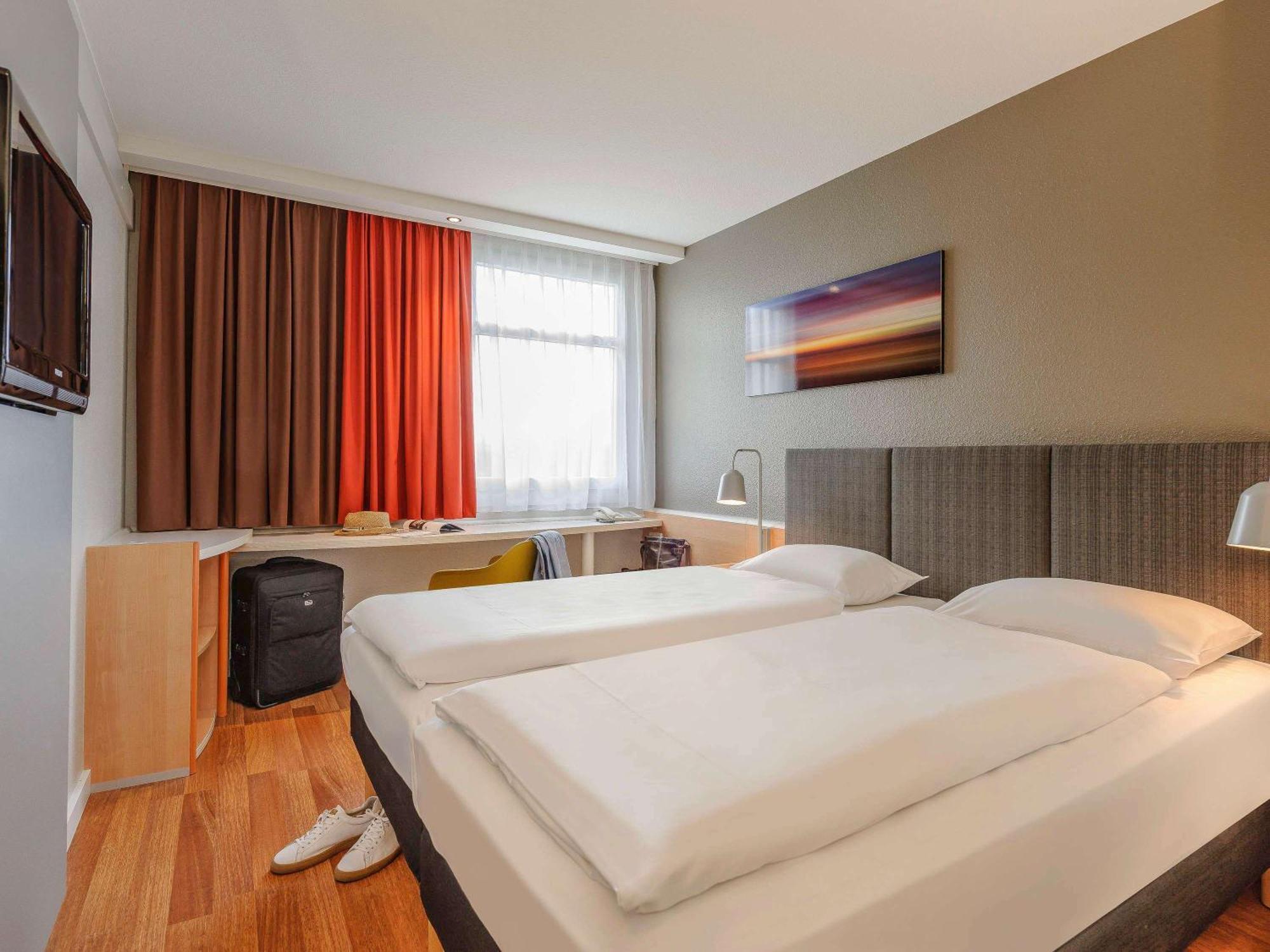 Ibis Hotel Frankfurt Messe West Frankfurt am Main Dış mekan fotoğraf