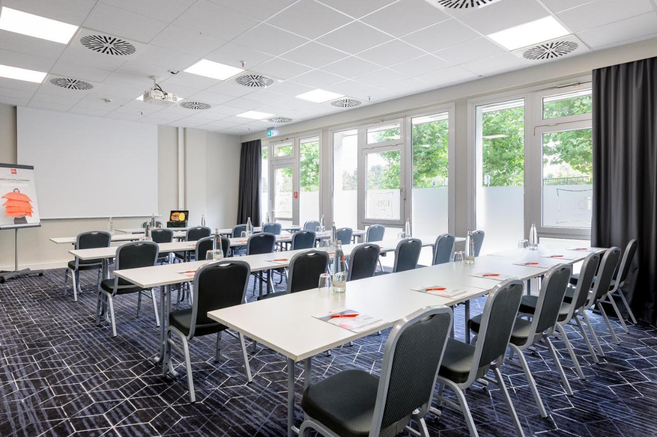 Ibis Hotel Frankfurt Messe West Frankfurt am Main Dış mekan fotoğraf